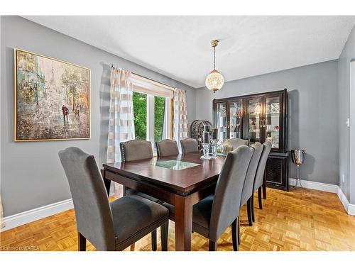 862 Kilburn Street, Kingston, ON - Indoor Photo Showing Dining Room