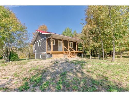 1036 Hilltop Road, Mountain Grove, ON - Outdoor