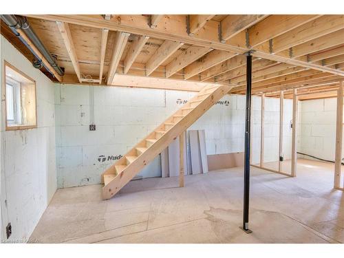 1036 Hilltop Road, Mountain Grove, ON - Indoor Photo Showing Basement