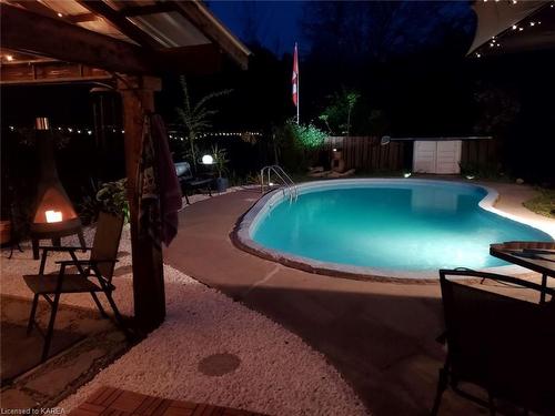 201 Old Orchard Road, Bath, ON - Outdoor With In Ground Pool