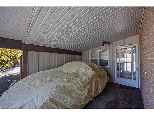 201 Old Orchard Road, Bath, ON - Indoor Photo Showing Bedroom