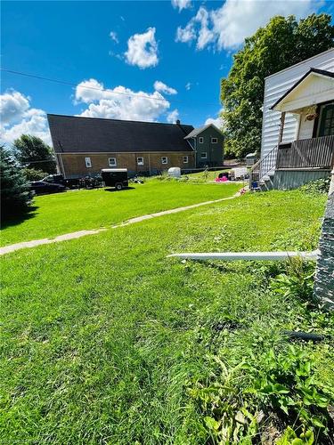 134 Dundas Street W, Napanee, ON - Outdoor