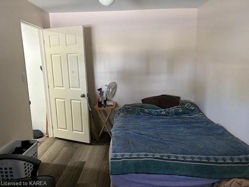 134 Dundas Street W, Napanee, ON - Indoor Photo Showing Bedroom