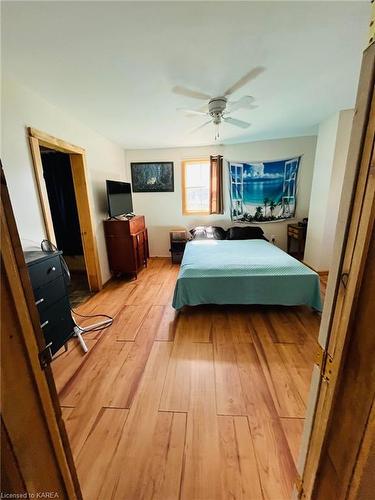 134 Dundas Street W, Napanee, ON - Indoor Photo Showing Bedroom