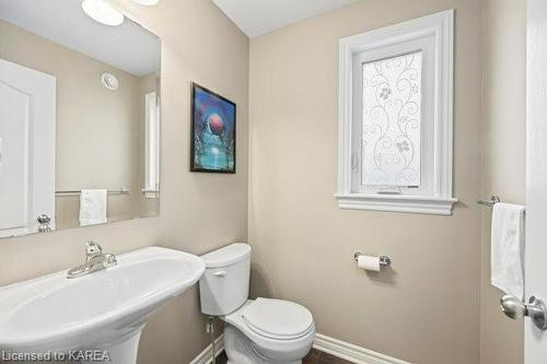 1151 Escala Crescent, Kingston, ON - Indoor Photo Showing Bathroom