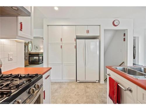 9820 Front Road, Stella, ON - Indoor Photo Showing Kitchen With Double Sink