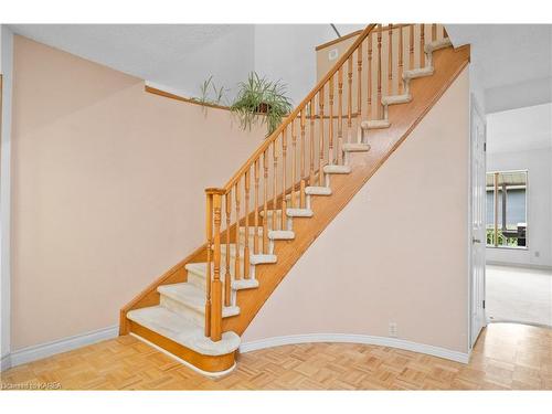 130 Factory Lane, Bath, ON - Indoor Photo Showing Other Room