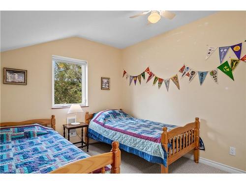 130 Factory Lane, Bath, ON - Indoor Photo Showing Bedroom