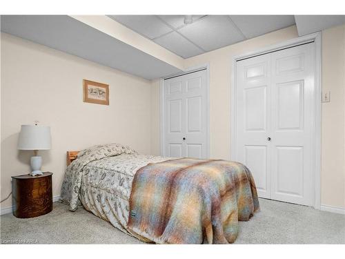 130 Factory Lane, Bath, ON - Indoor Photo Showing Bedroom