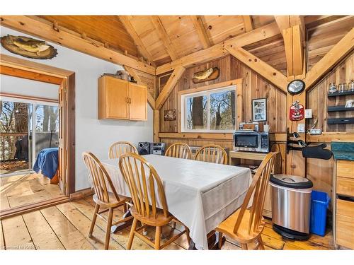 105 Taber Hill Lane, Rideau Lakes, ON - Indoor Photo Showing Dining Room