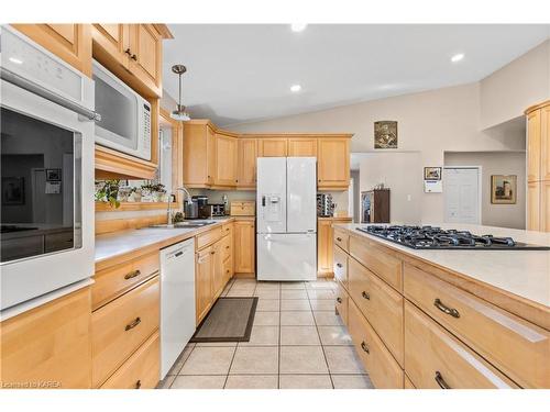 105 Taber Hill Lane, Rideau Lakes, ON - Indoor Photo Showing Kitchen