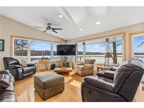 105 Taber Hill Lane, Rideau Lakes, ON - Indoor Photo Showing Living Room