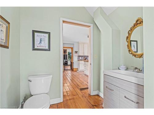 121 Bullfrog Bay Rd, Lansdowne, ON - Indoor Photo Showing Bathroom