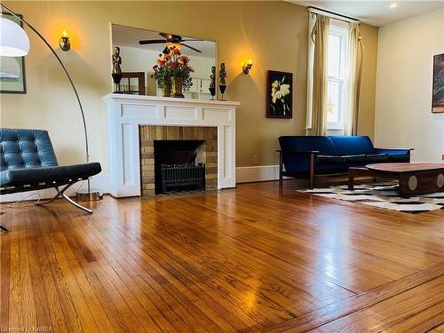 463 Elva Avenue, Kingston, ON - Indoor Photo Showing Living Room With Fireplace