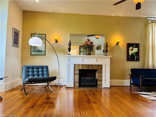 463 Elva Avenue, Kingston, ON - Indoor Photo Showing Living Room With Fireplace