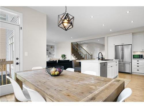 501 Savannah Court, Kingston, ON - Indoor Photo Showing Dining Room