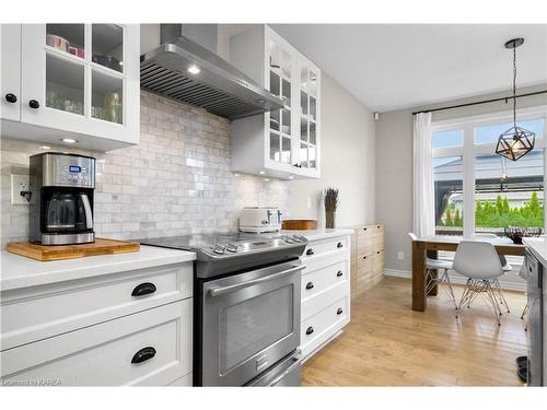 501 Savannah Court, Kingston, ON - Indoor Photo Showing Kitchen