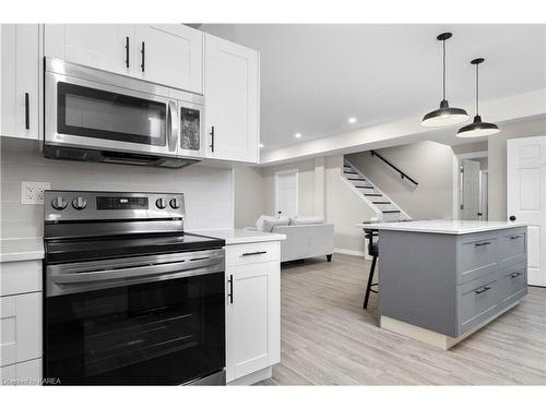 501 Savannah Court, Kingston, ON - Indoor Photo Showing Kitchen