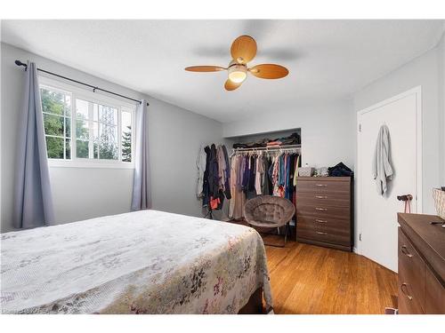 866 Muirfield Crescent, Kingston, ON - Indoor Photo Showing Bedroom