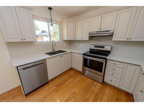 900 Ambleside Crescent, Kingston, ON - Indoor Photo Showing Kitchen With Double Sink