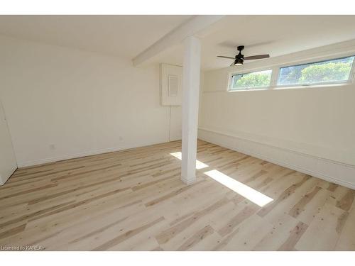 900 Ambleside Crescent, Kingston, ON - Indoor Photo Showing Other Room