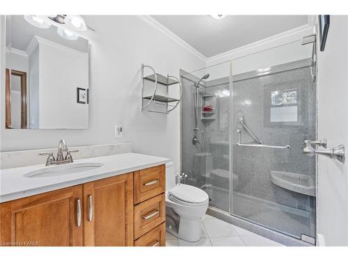 1285 Channelview Road, Kingston, ON - Indoor Photo Showing Bathroom