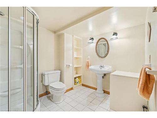 1285 Channelview Road, Kingston, ON - Indoor Photo Showing Bathroom