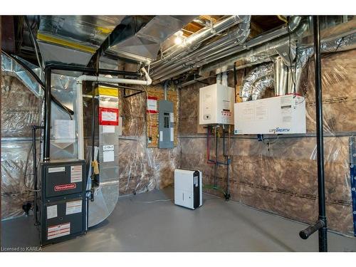 1203 Ashford Place, Kingston, ON - Indoor Photo Showing Basement