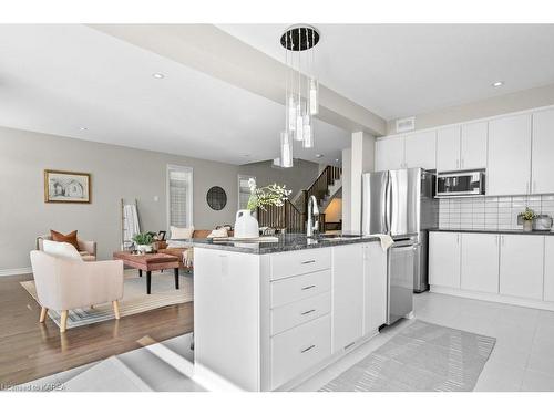 1203 Ashford Place, Kingston, ON - Indoor Photo Showing Kitchen With Stainless Steel Kitchen With Upgraded Kitchen