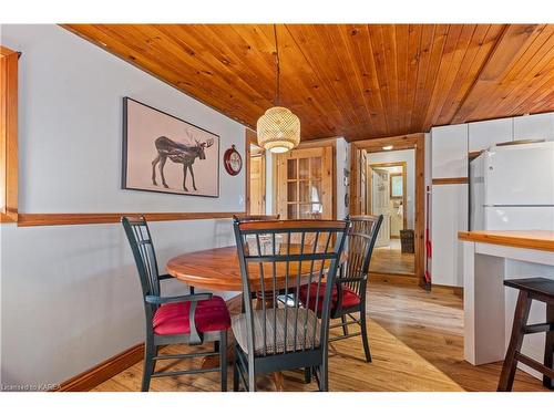 1057 Quinte Conservation Lane, Verona, ON - Indoor Photo Showing Dining Room