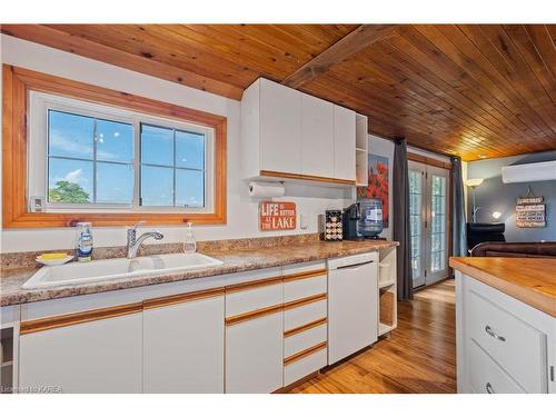 1057 Quinte Conservation Lane, Verona, ON - Indoor Photo Showing Kitchen With Double Sink