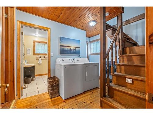 1057 Quinte Conservation Lane, Verona, ON - Indoor Photo Showing Laundry Room