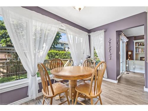 914 Rowantree Crescent, Kingston, ON - Indoor Photo Showing Dining Room