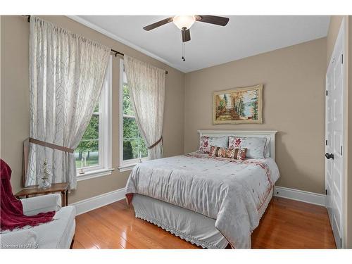 501 Gore Road, Kingston, ON - Indoor Photo Showing Bedroom