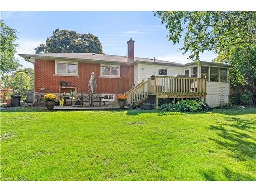 518 Main Street, Bath, ON - Outdoor With Deck Patio Veranda With Exterior