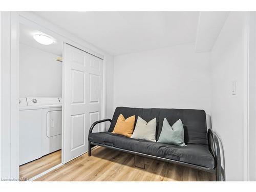 80 Neville Point Road, Erinsville, ON - Indoor Photo Showing Laundry Room