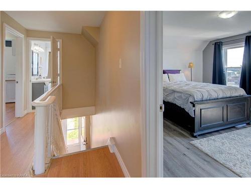 870 Stone Street N, Gananoque, ON - Indoor Photo Showing Bedroom