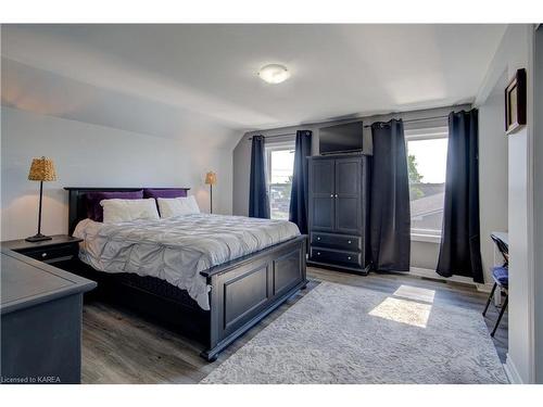 870 Stone Street N, Gananoque, ON - Indoor Photo Showing Bedroom