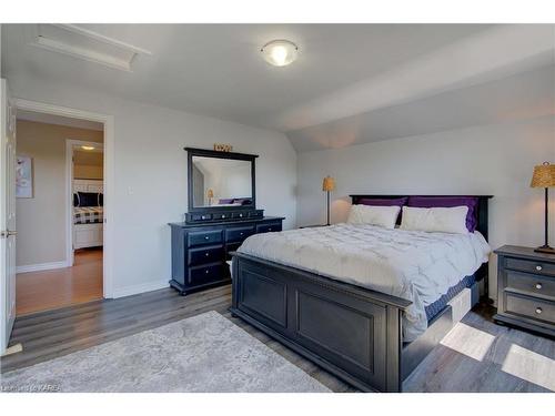 870 Stone Street N, Gananoque, ON - Indoor Photo Showing Bedroom