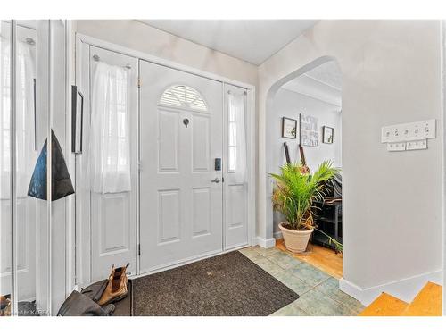 4 Rosewood Avenue, Belleville, ON - Indoor Photo Showing Other Room