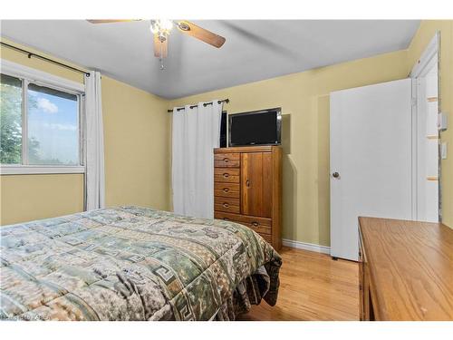 63 Joyce Street, Kingston, ON - Indoor Photo Showing Bedroom