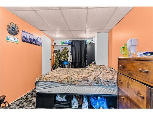 63 Joyce Street, Kingston, ON - Indoor Photo Showing Bedroom