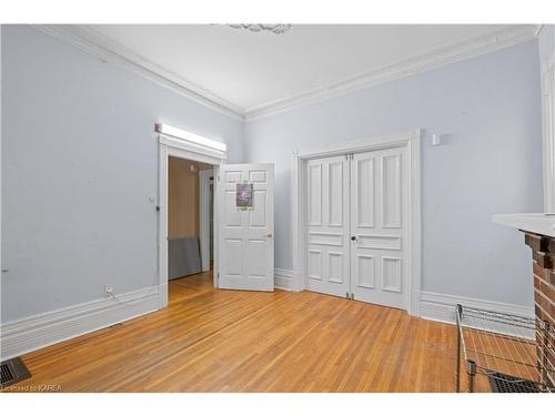 392 Alfred Street, Kingston, ON - Indoor Photo Showing Other Room