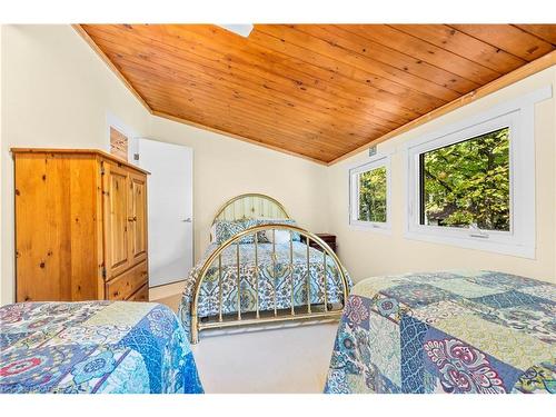 158 Maple Grove Lane, Tichborne, ON - Indoor Photo Showing Bedroom