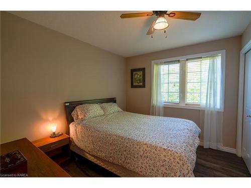 230 Honeywood Avenue, Kingston, ON - Indoor Photo Showing Bedroom