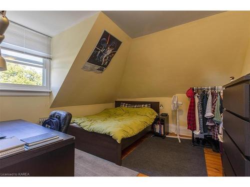 392 Alfred Street, Kingston, ON - Indoor Photo Showing Bedroom