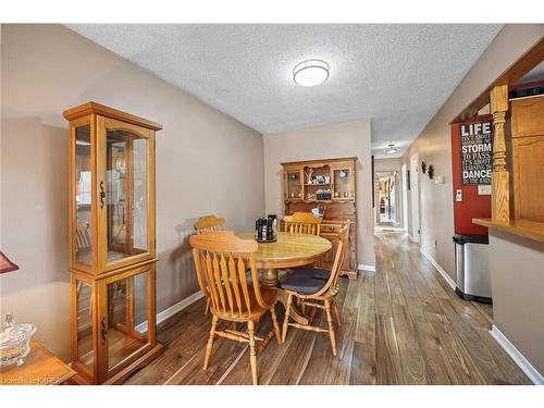 720 Ridley Drive, Kingston, ON - Indoor Photo Showing Dining Room