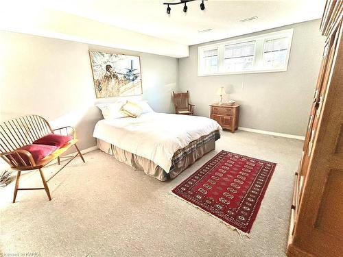 1 Bayshore Drive, Bath, ON - Indoor Photo Showing Bedroom