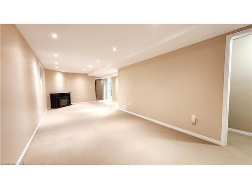 1468 Birchwood Drive, Kingston, ON - Indoor Photo Showing Other Room