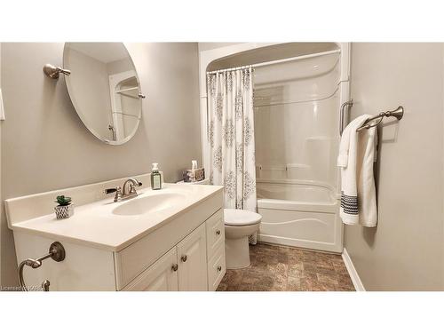 1468 Birchwood Drive, Kingston, ON - Indoor Photo Showing Bathroom